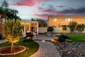 Peoria Haven, Cozy Retreat With Backyard Oasis